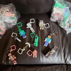 NEW! 30 Minecraft figure party favor clip-on toys